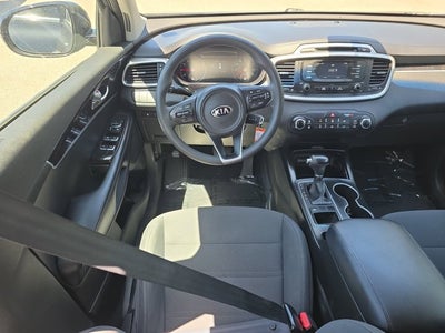 2017 Kia Sorento LX