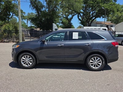 2017 Kia Sorento LX