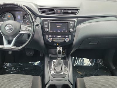 2021 Nissan Rogue Sport SV