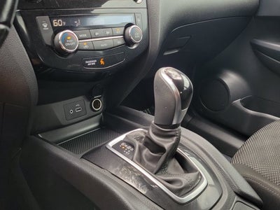 2021 Nissan Rogue Sport SV