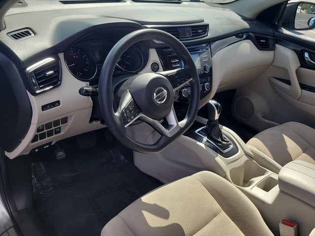 2017 Nissan Rogue Sport SV