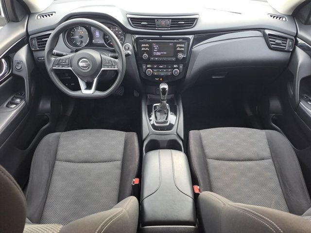 2017 Nissan Rogue Sport SV