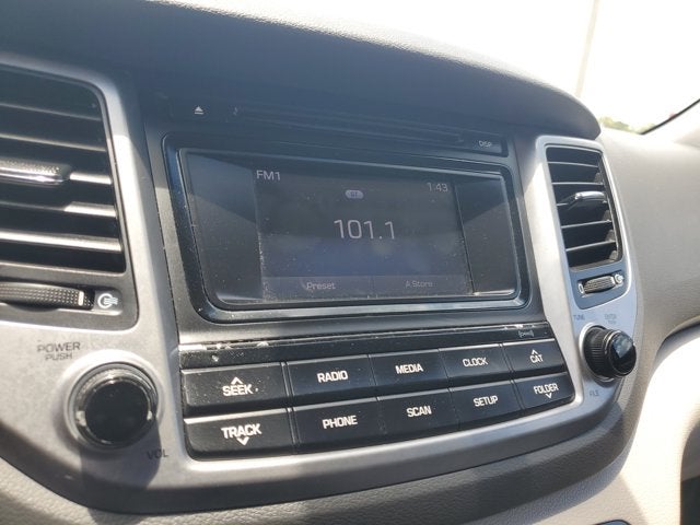 2016 Hyundai Tucson SE