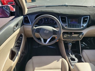 2016 Hyundai Tucson SE