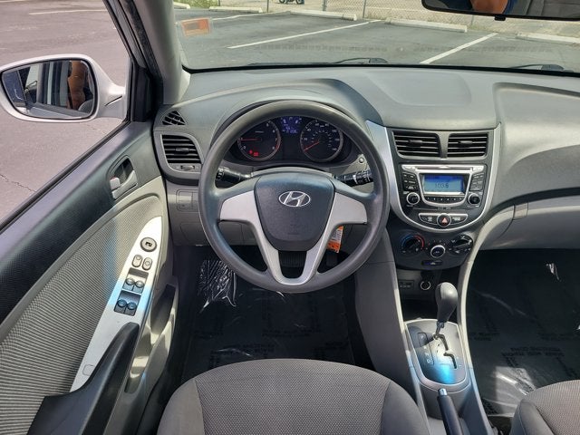 2013 Hyundai Accent GLS