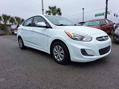 2016 Hyundai Accent SE