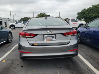2017 Hyundai Elantra SE