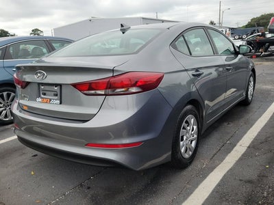 2017 Hyundai Elantra SE