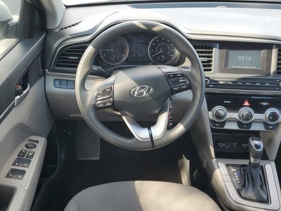 2019 Hyundai Elantra SE
