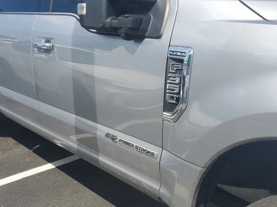 2020 Ford Super Duty F-350 DRW Platinum