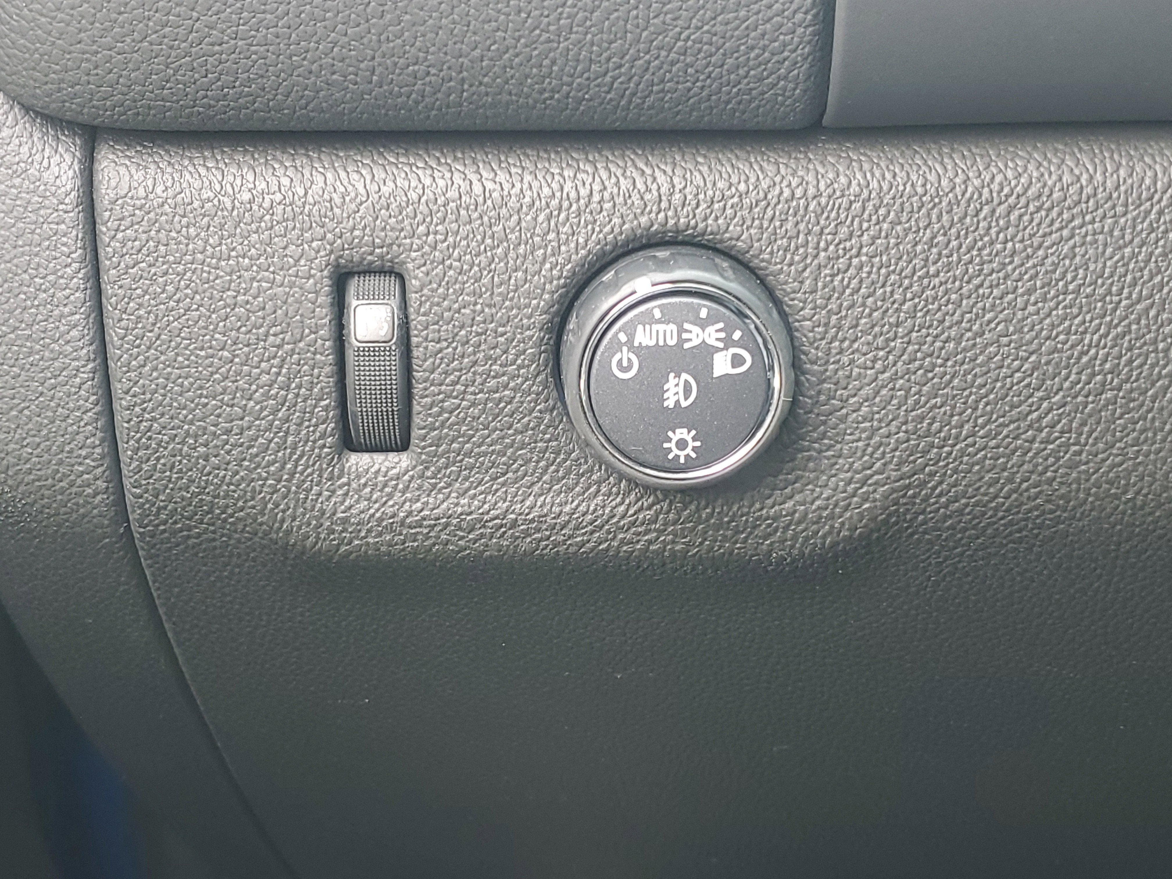 2021 Chevrolet Colorado 2WD LT