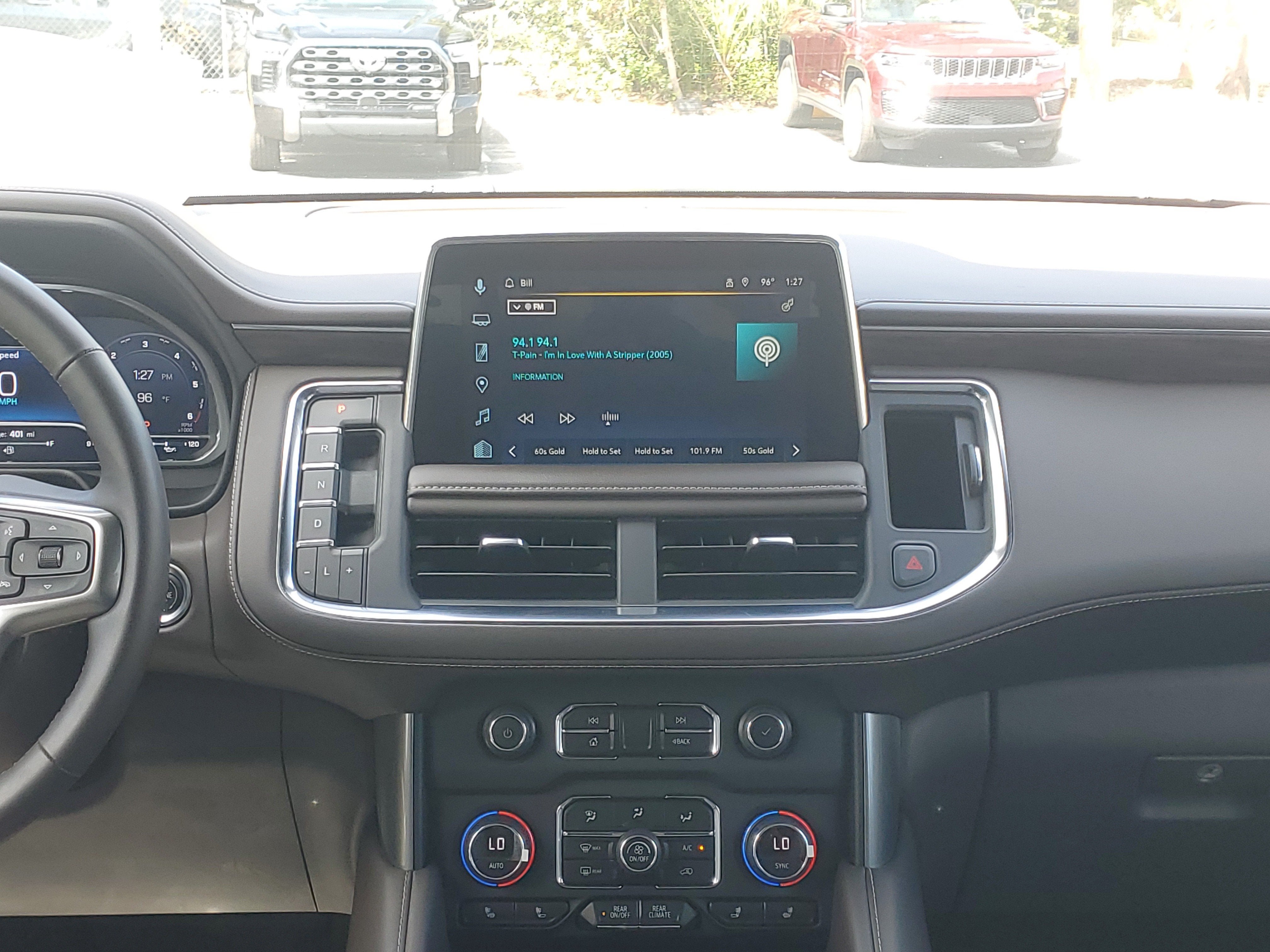 2023 Chevrolet Suburban LT