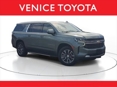 2023 Chevrolet Suburban LT