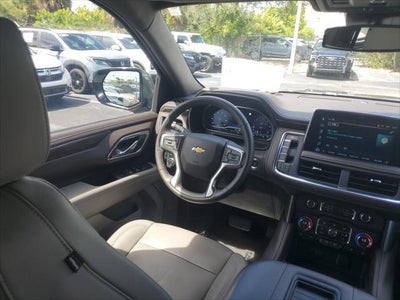 2023 Chevrolet Suburban LT