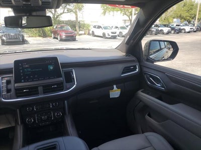 2023 Chevrolet Suburban LT