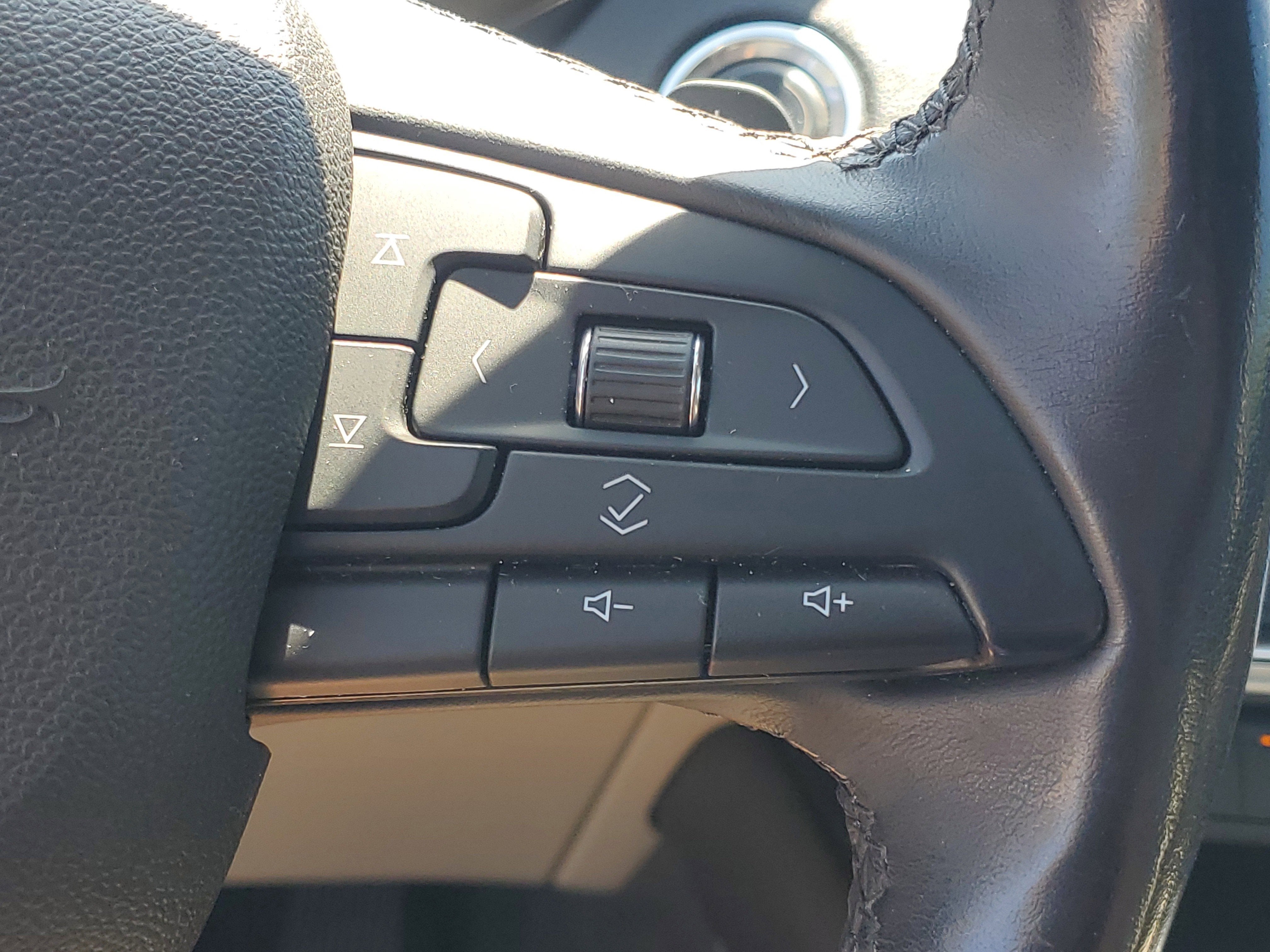 2019 Cadillac XT4 FWD Premium Luxury