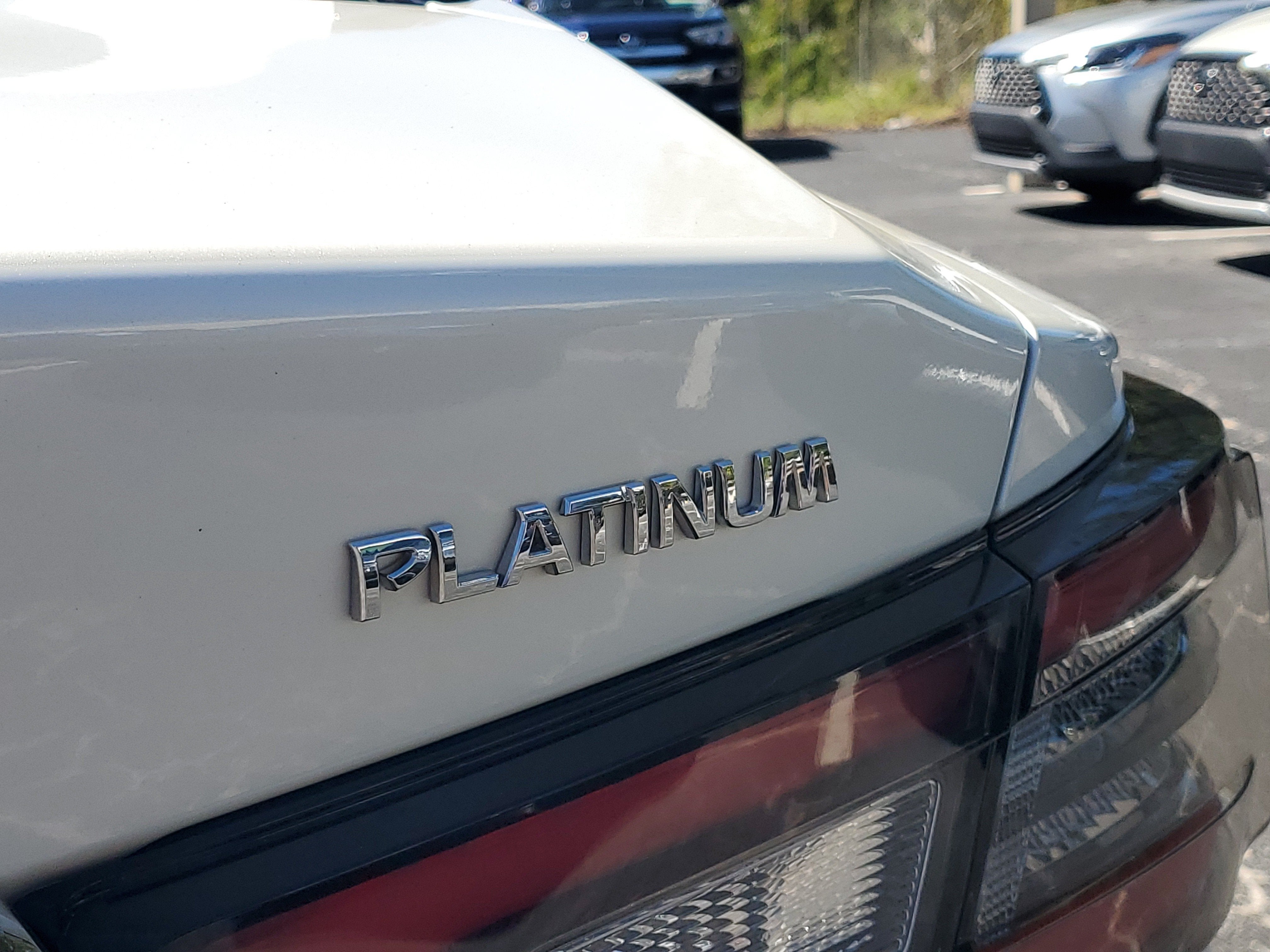 2022 Nissan Maxima Platinum