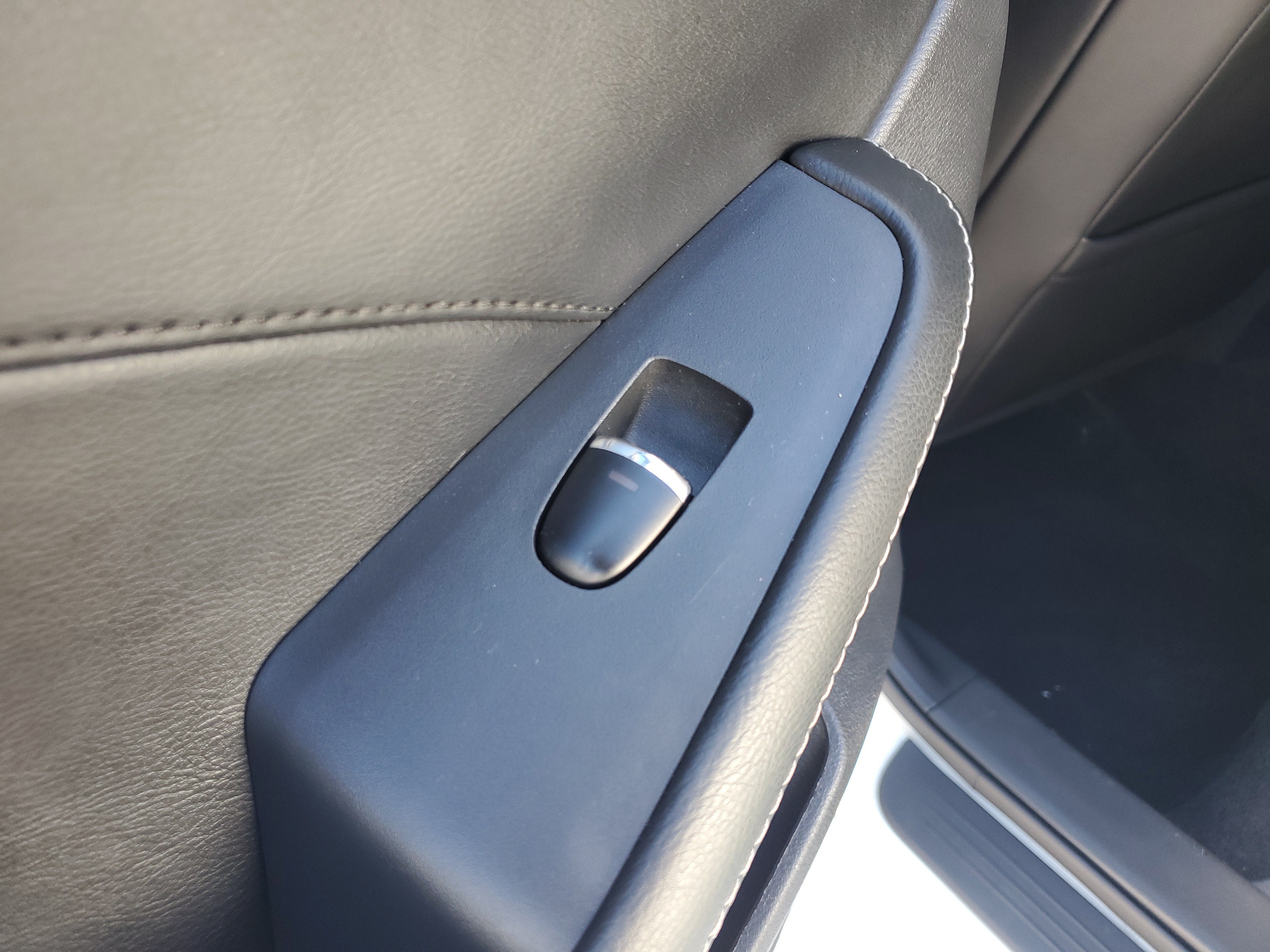 2022 Nissan Maxima Platinum