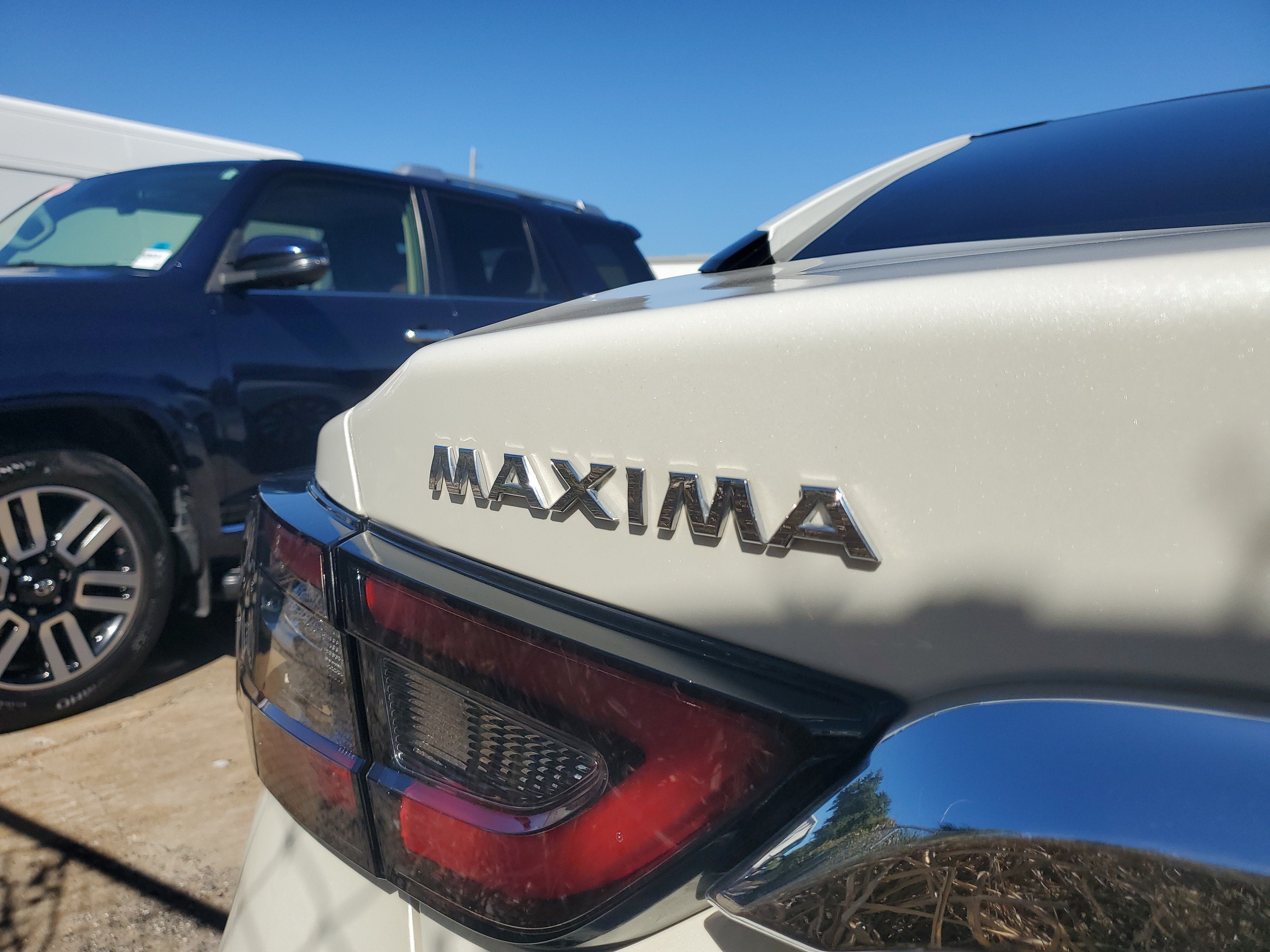 2022 Nissan Maxima Platinum