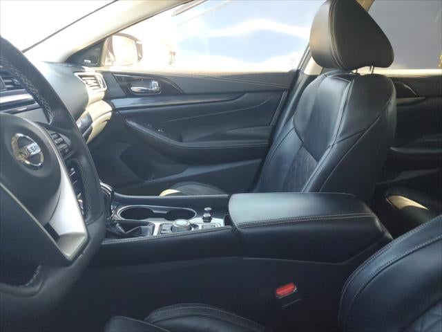 2022 Nissan Maxima Platinum
