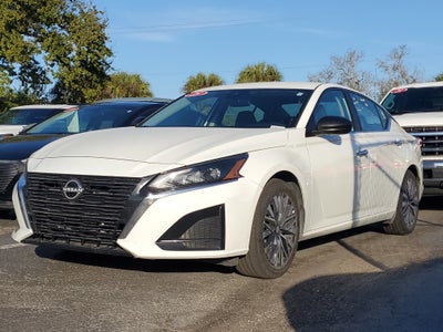 2025 Nissan Altima SV