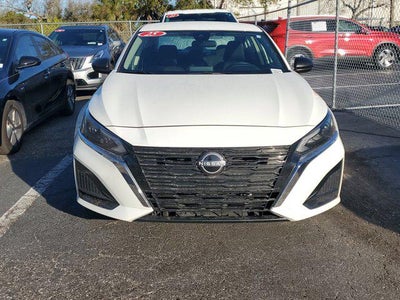 2025 Nissan Altima SV