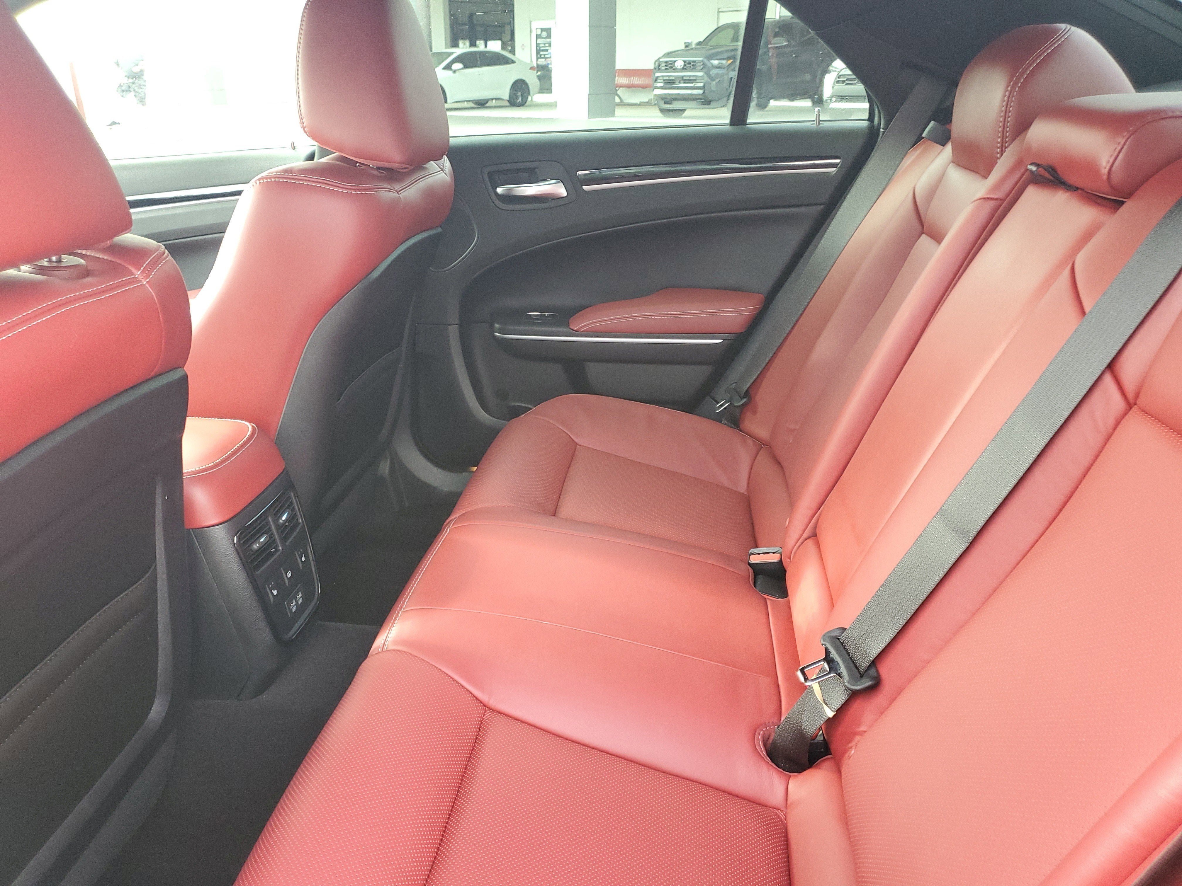 2021 Chrysler 300 300S