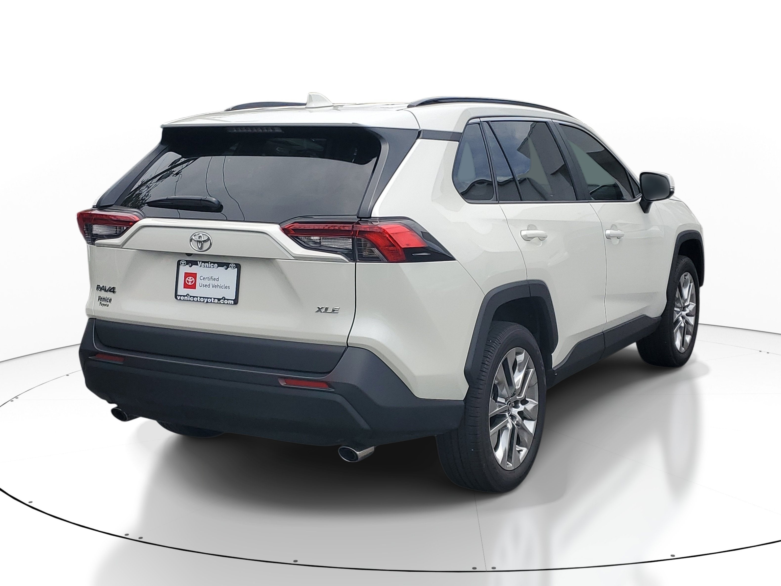 2021 Toyota RAV4 XLE Premium