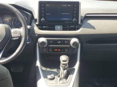 2020 Toyota RAV4 Hybrid XLE