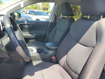 2020 Toyota RAV4 Hybrid XLE