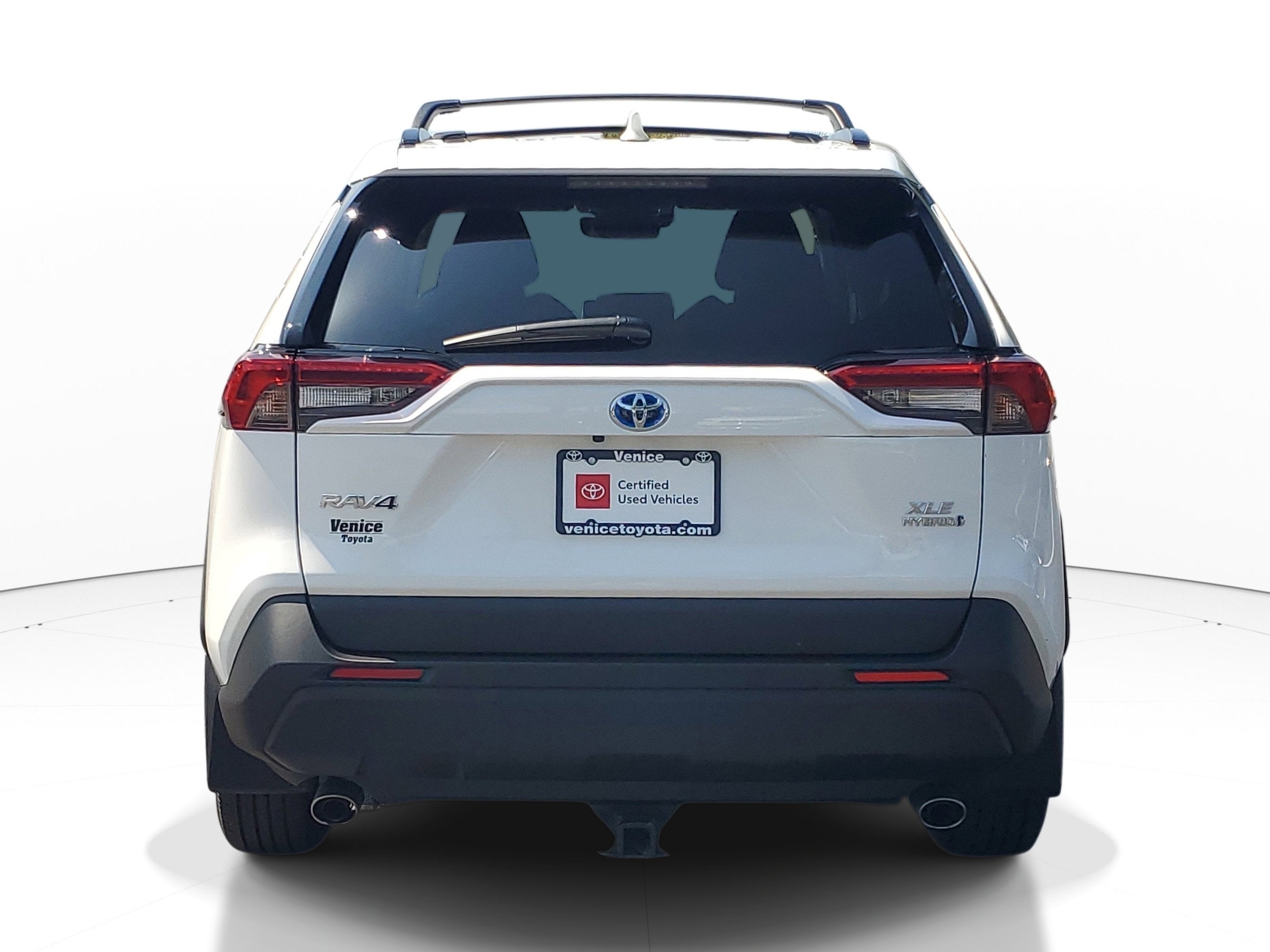 2020 Toyota RAV4 Hybrid XLE