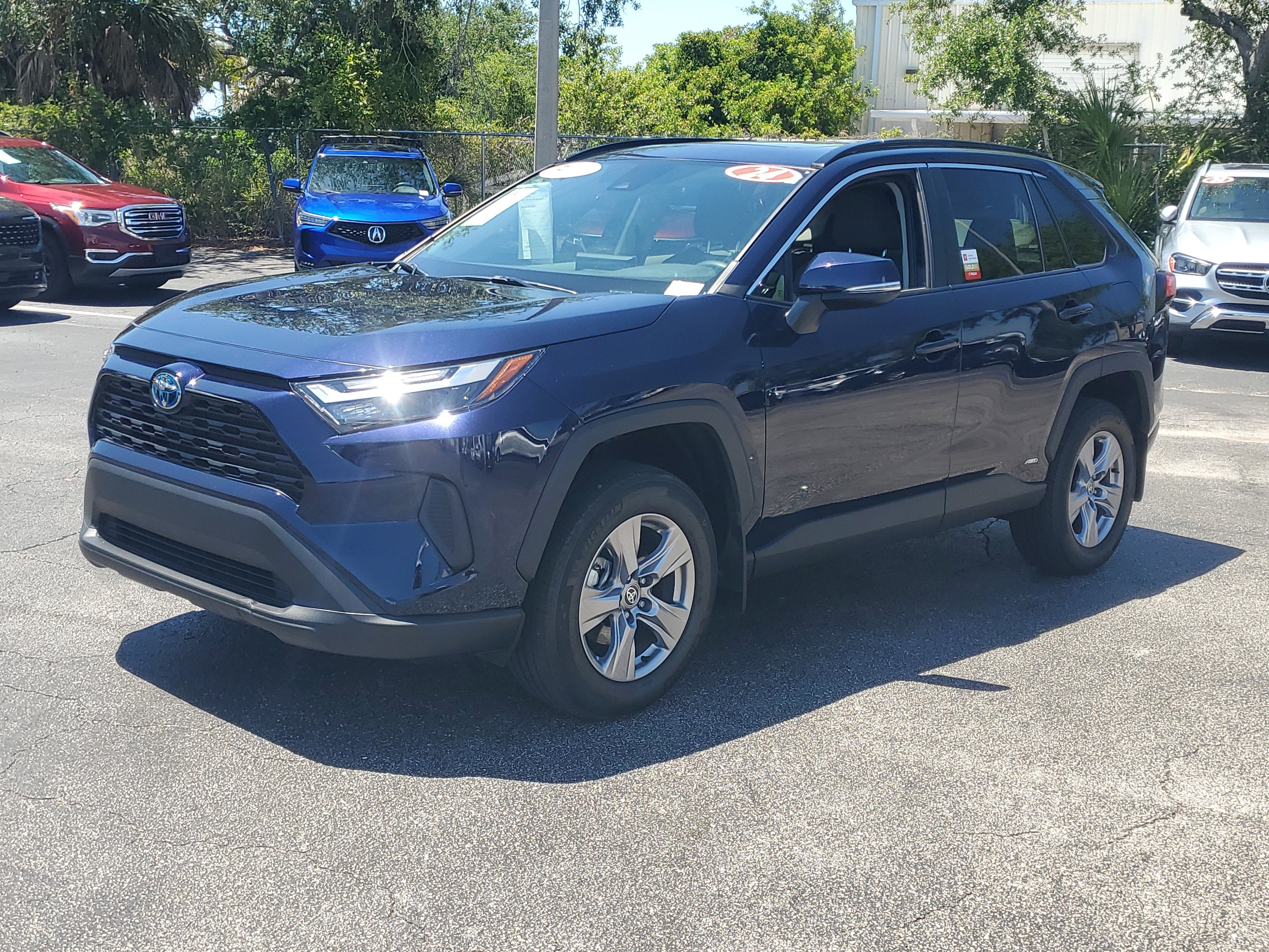 2024 Toyota RAV4 Hybrid XLE