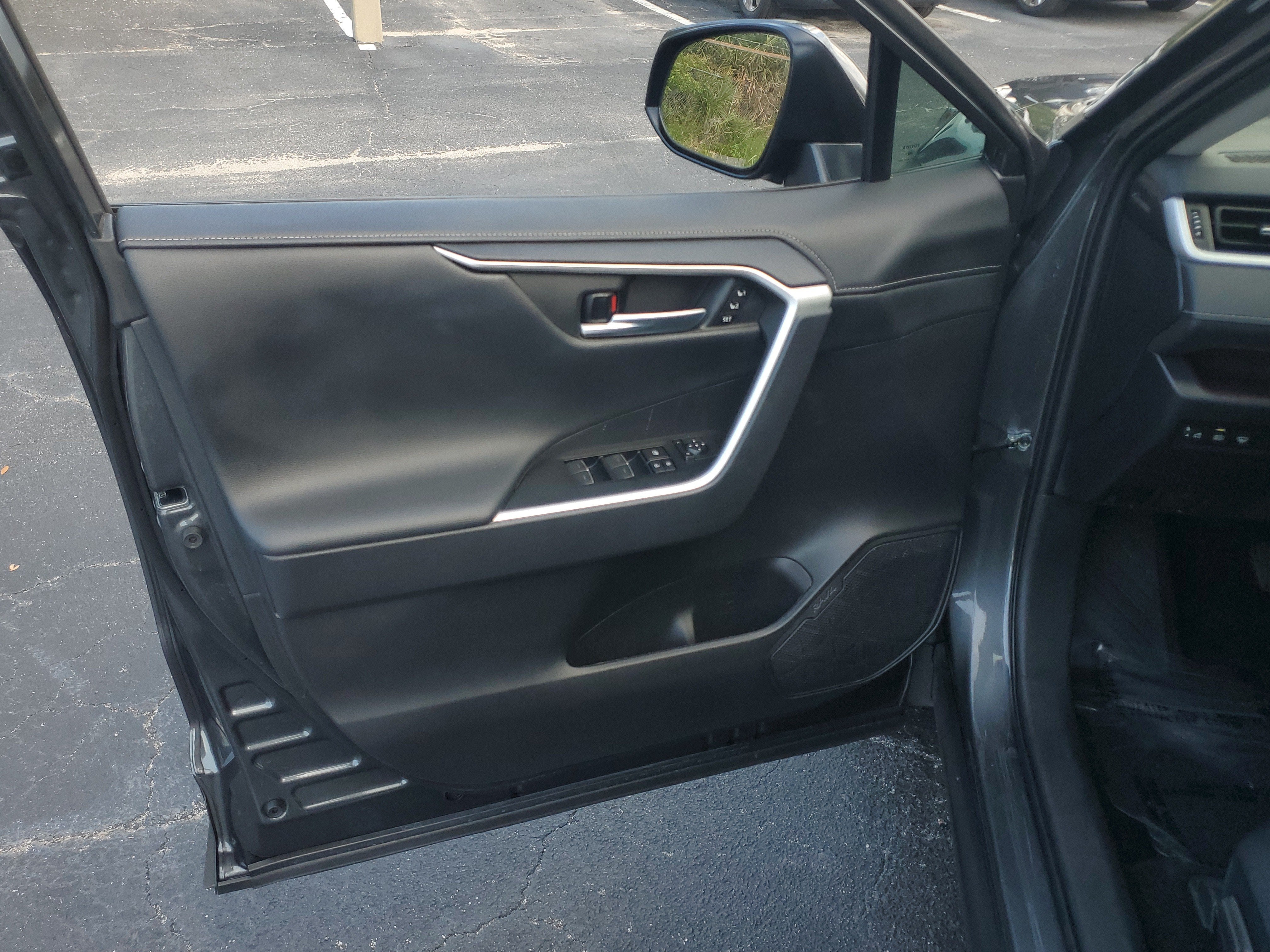 2022 Toyota RAV4 Limited