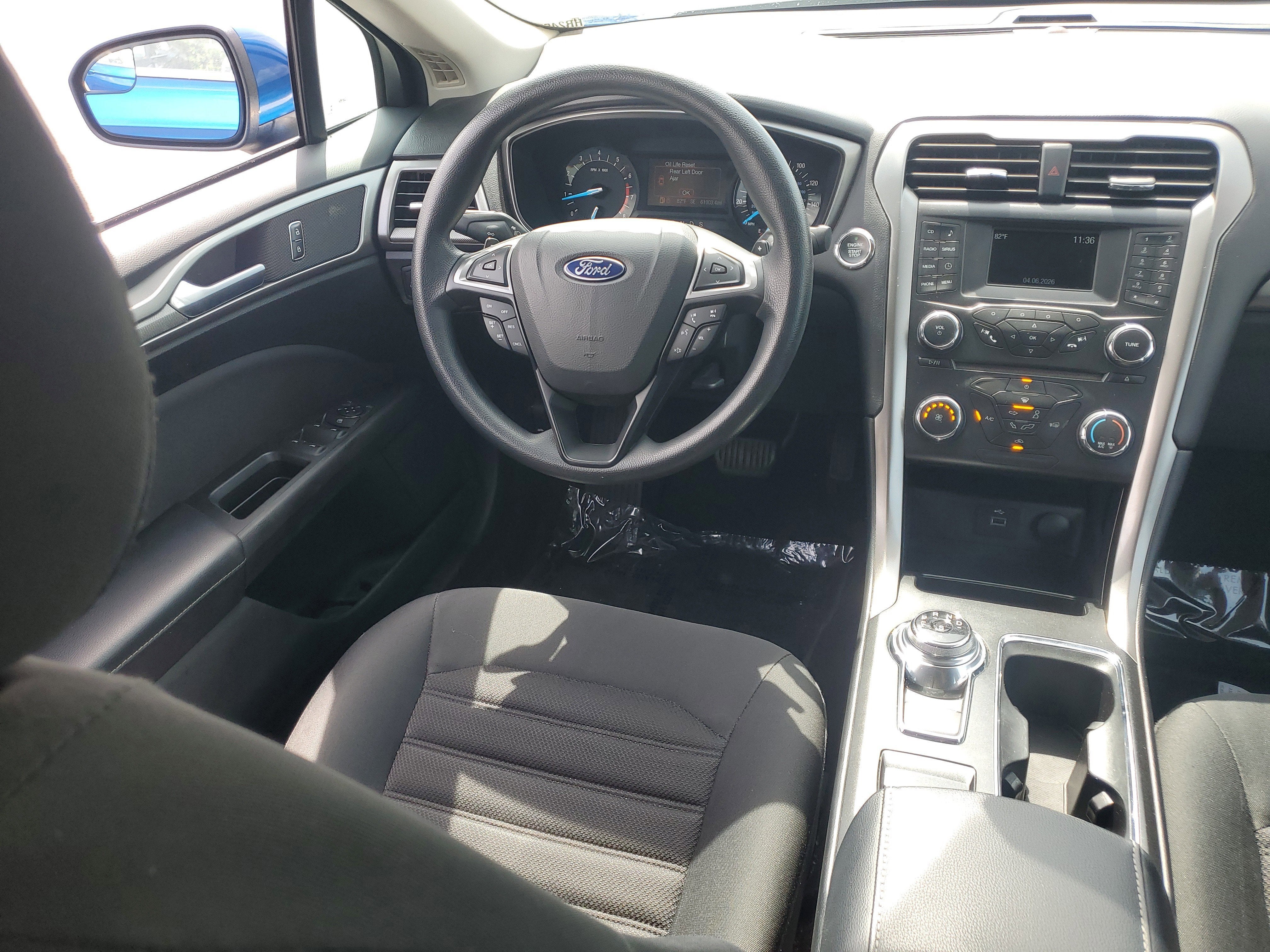 2017 Ford Fusion SE