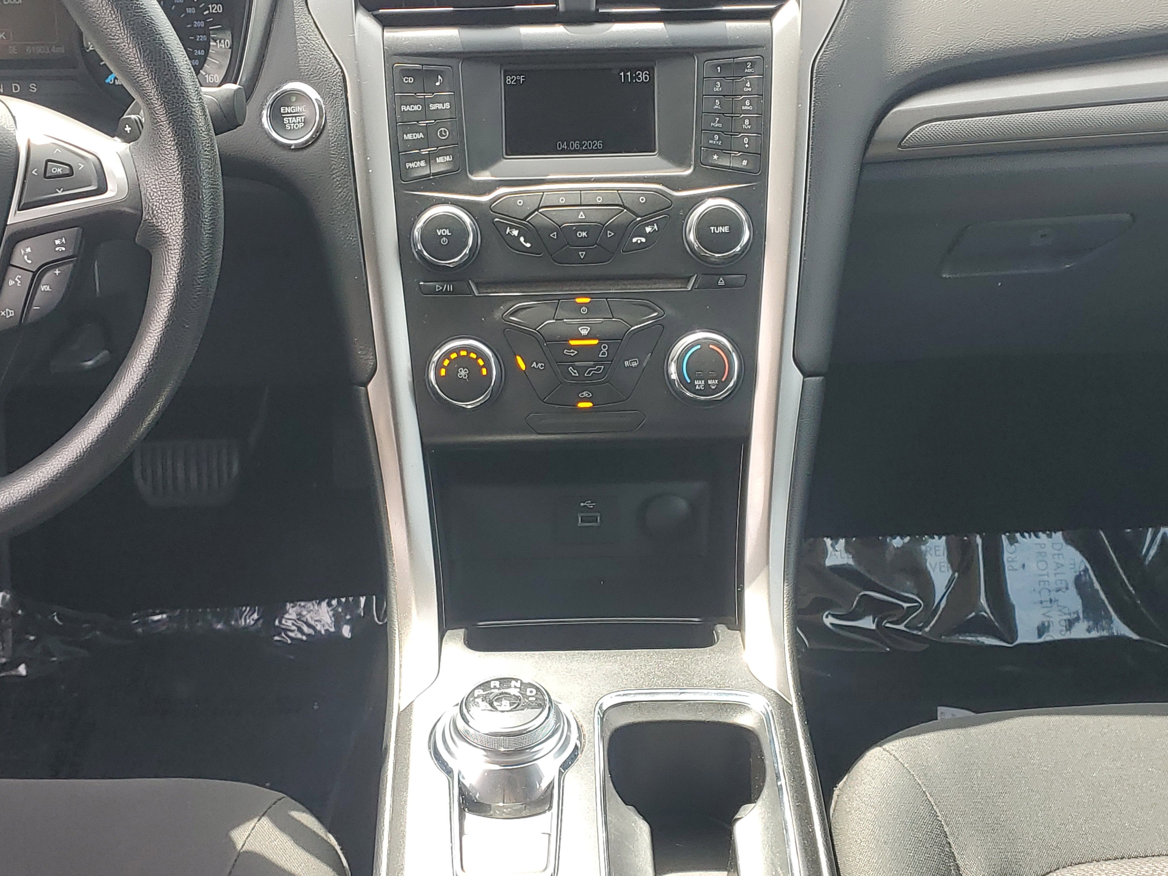 2017 Ford Fusion SE