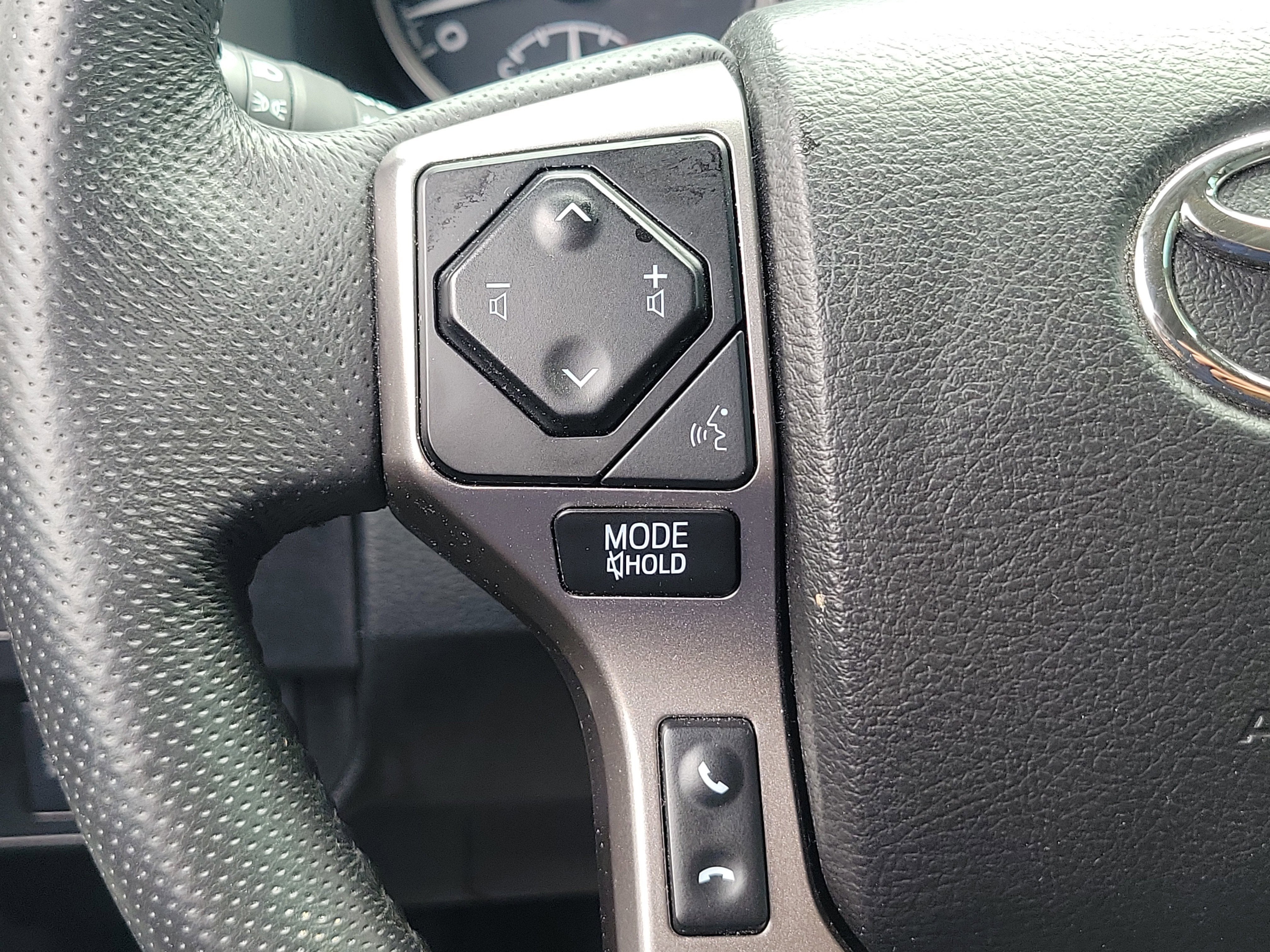 2023 Toyota Tacoma 2WD SR5
