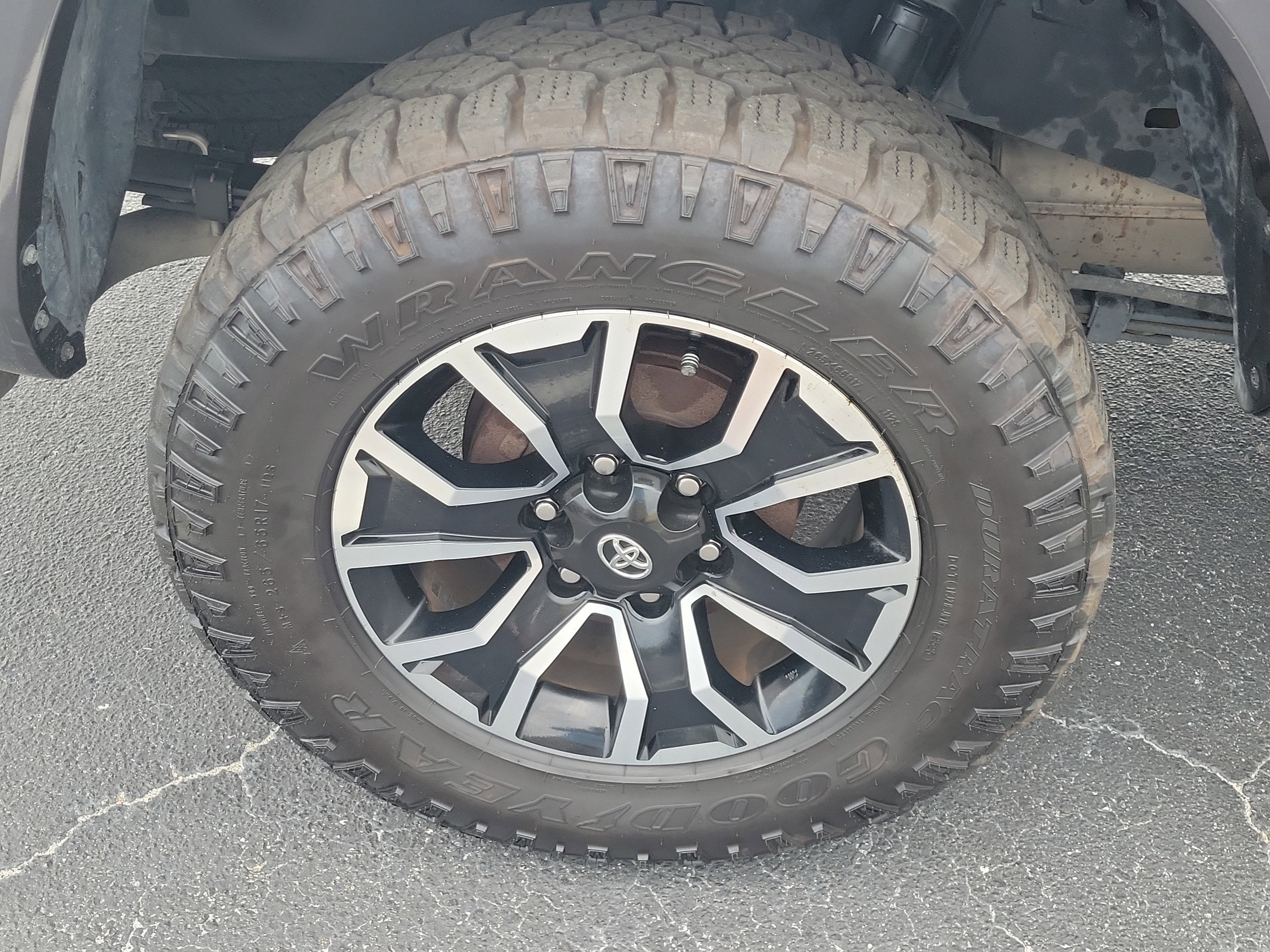 2023 Toyota Tacoma 2WD SR5