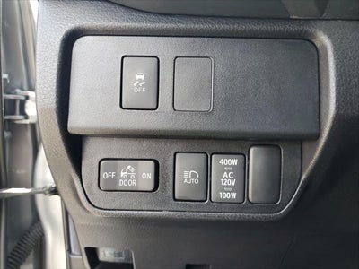 2022 Toyota Tacoma 2WD SR5