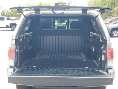 2022 Toyota Tacoma 2WD SR5