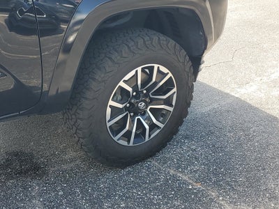 2023 Toyota Tacoma 4WD SR