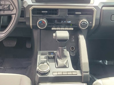 2024 Toyota Tacoma 4WD SR5