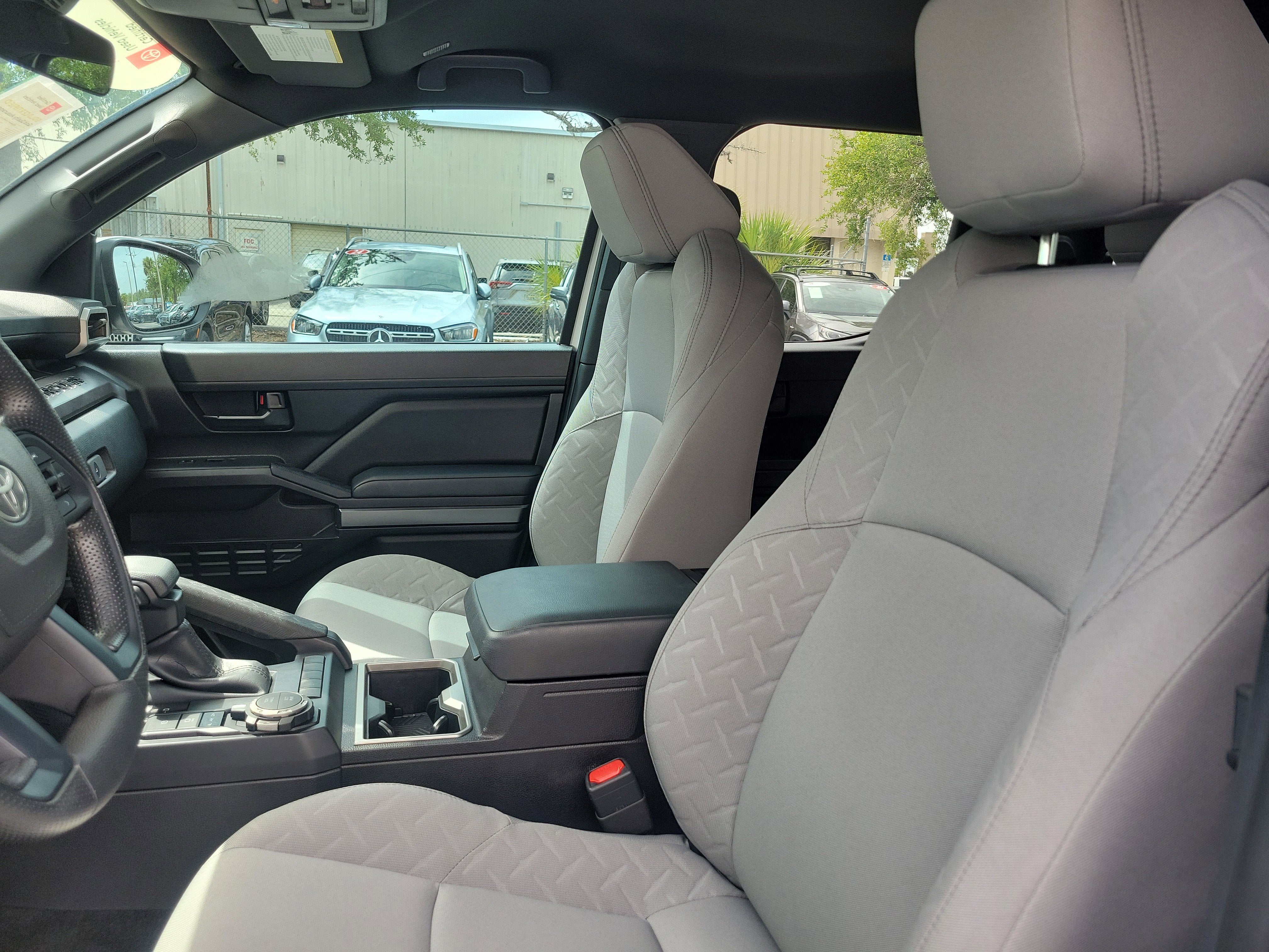 2024 Toyota Tacoma 4WD SR5