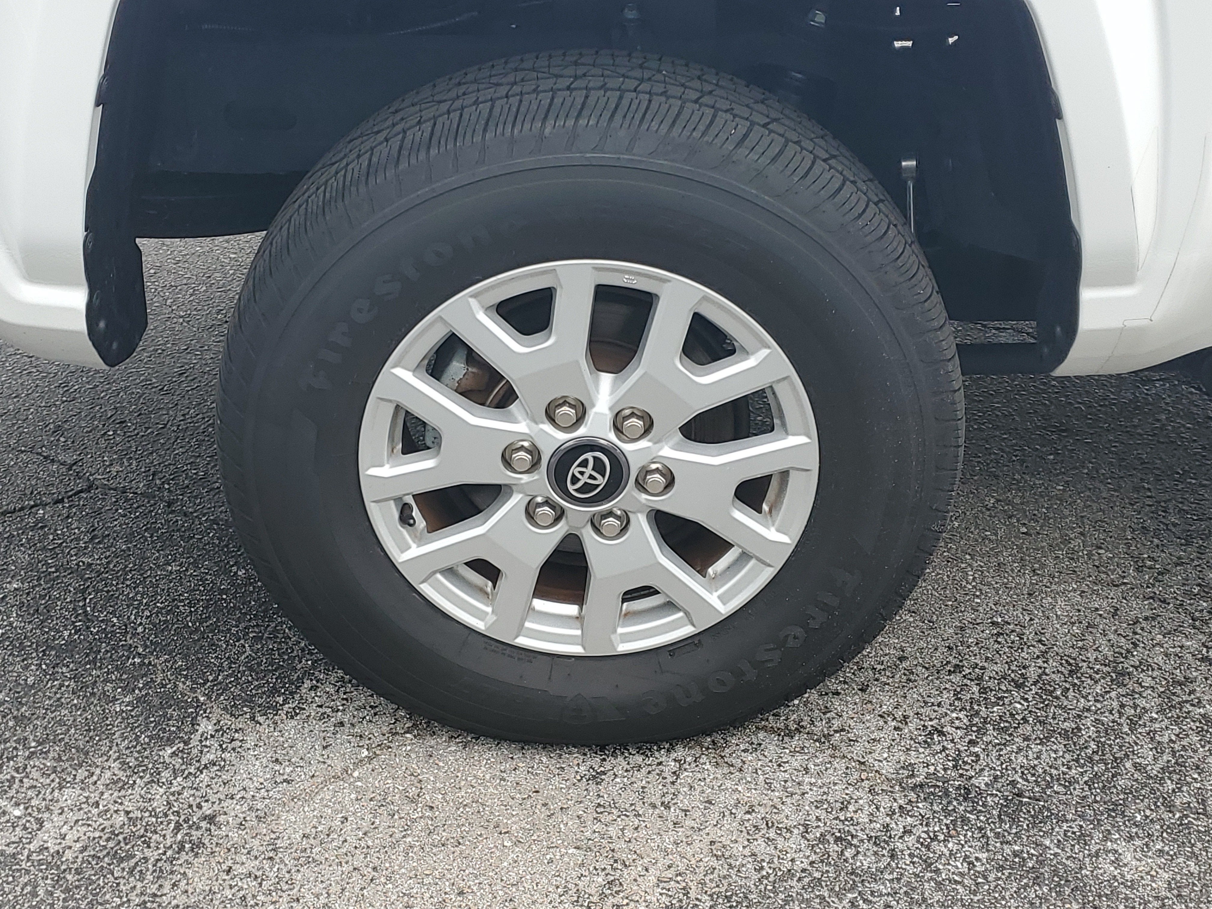 2024 Toyota Tacoma 4WD SR5