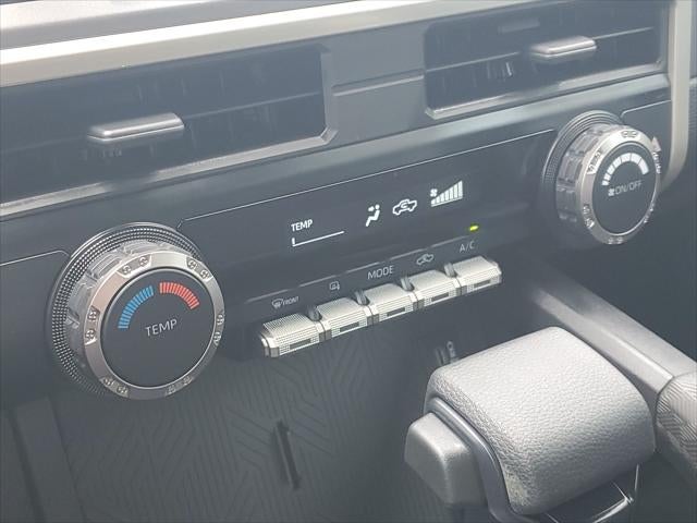 2024 Toyota Tacoma 4WD SR5