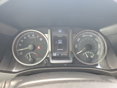 2022 Toyota Tacoma 4WD SR5