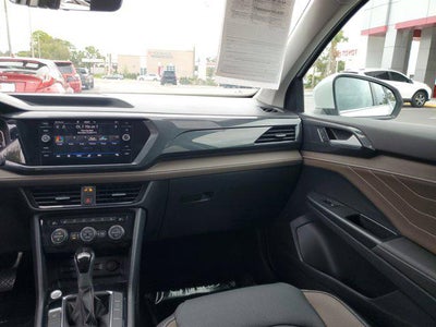 2024 Volkswagen Taos SEL
