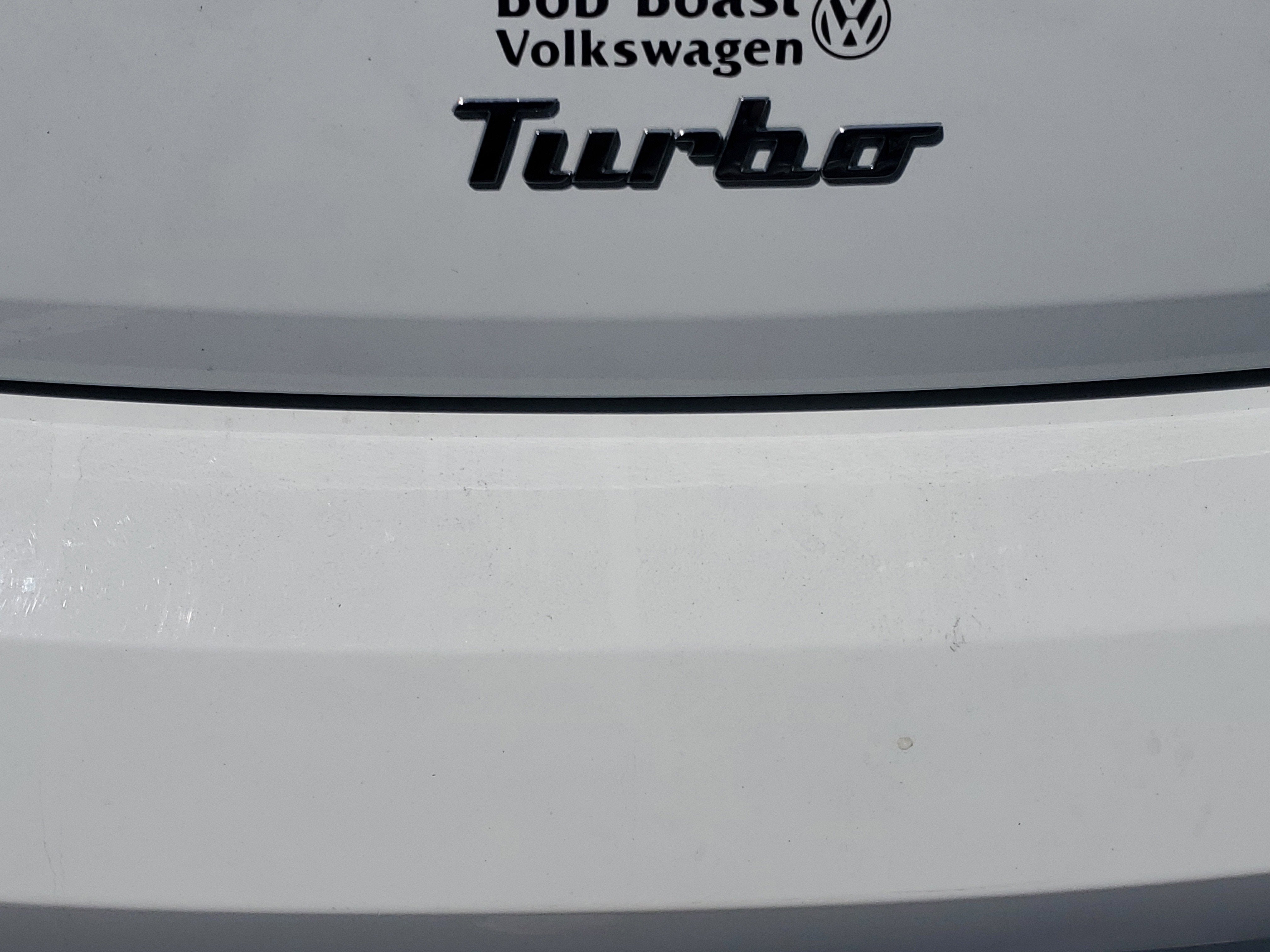 2018 Volkswagen Beetle SE