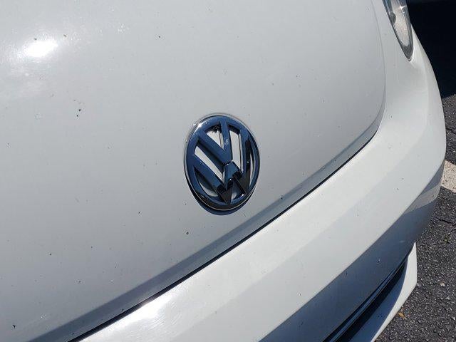 2018 Volkswagen Beetle SE