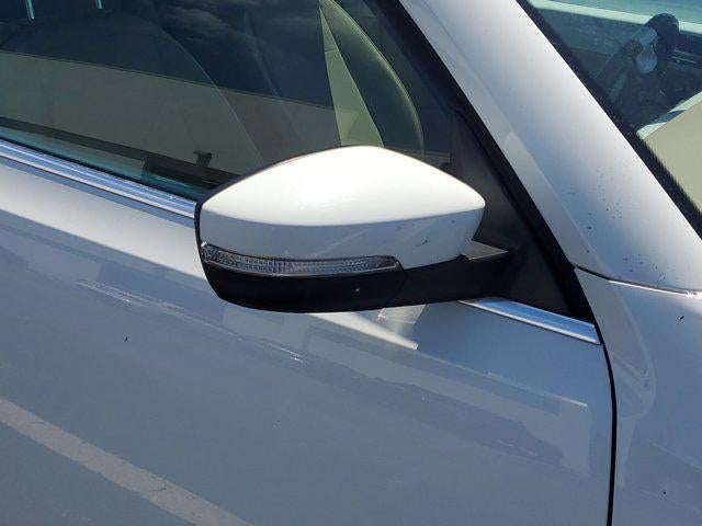 2018 Volkswagen Beetle SE