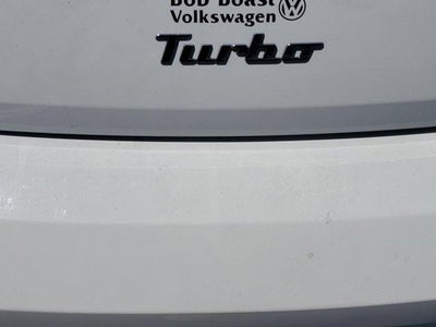 2018 Volkswagen Beetle SE